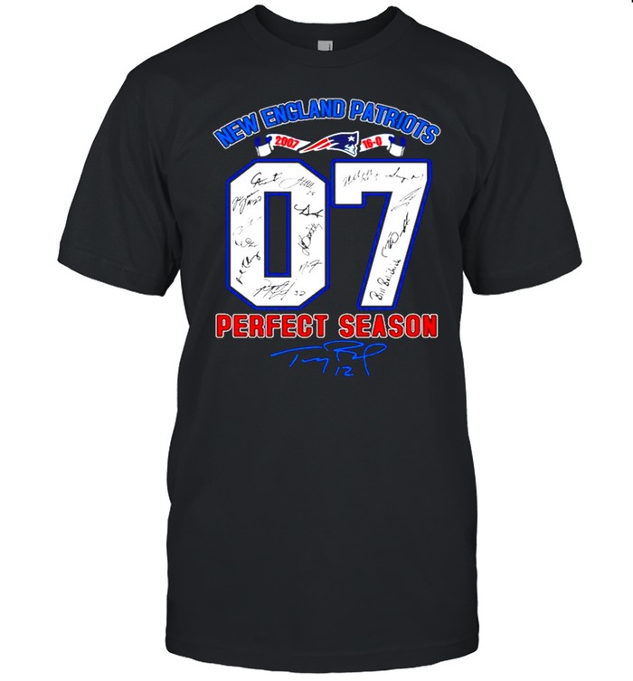 07 New England Patriots perfect season Tom Brady signature shirt Classic Men's T-shirt