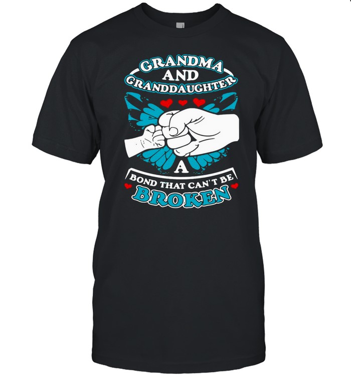 Grandma And Granddaughter A Bond That Can’t Be Broken T-shirt Classic Men's T-shirt