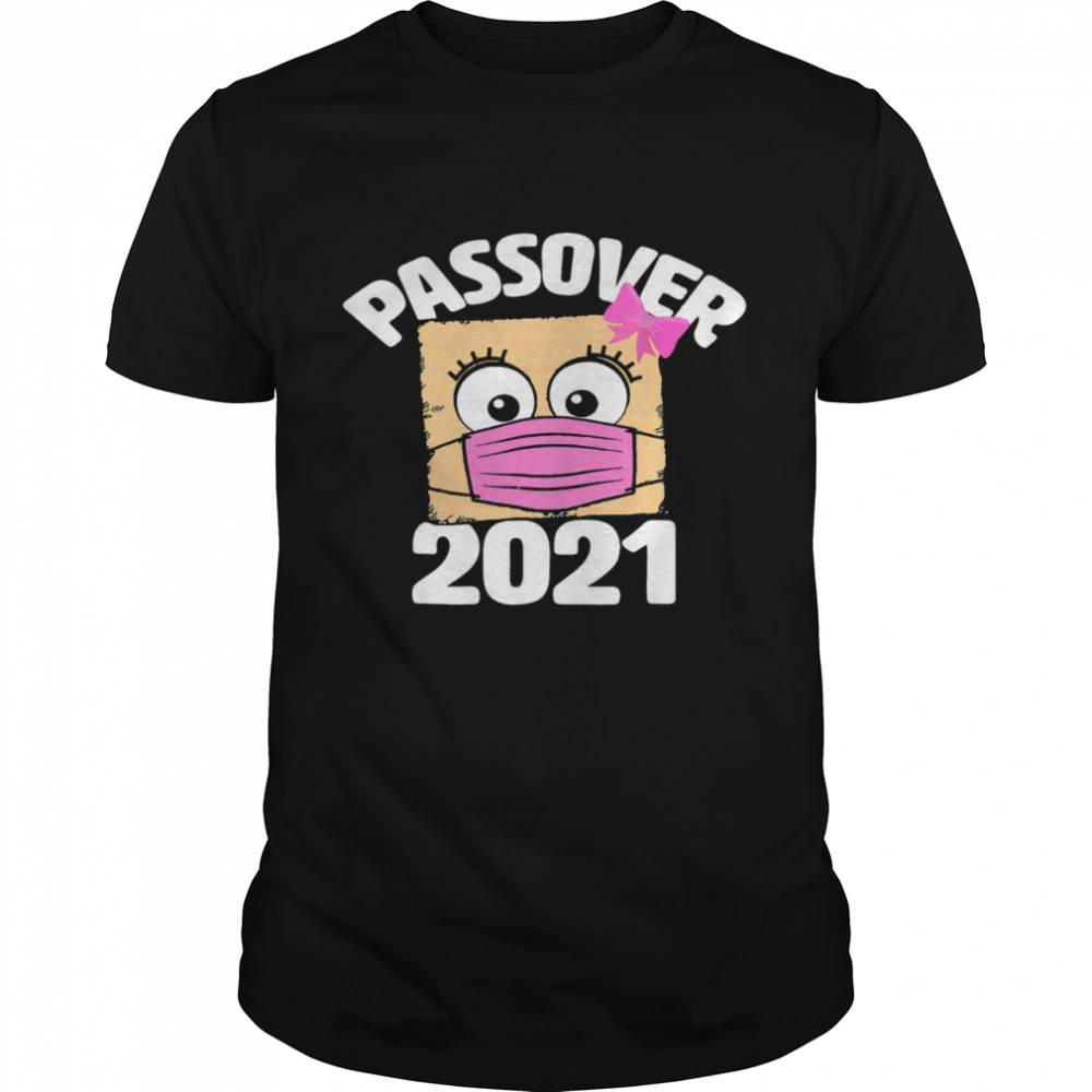 Passover Girl Matzo Face Wearing Mask Seder 2021  Classic Men's T-shirt