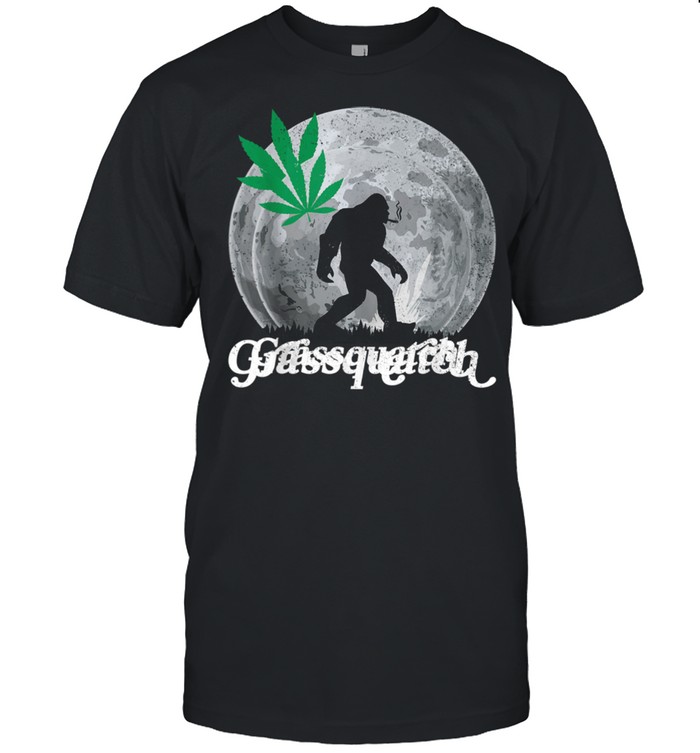 Grassquatch Marijuana Weed Leaf Stoner Cannabis Smoker shirt Classic Men's T-shirt