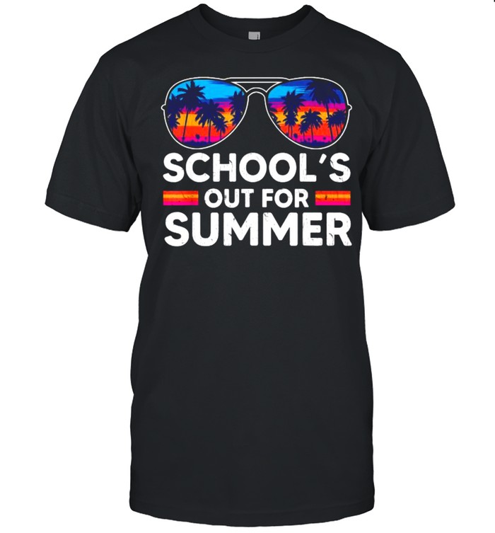 Schools out for Summer Happy Last Day of School sunglasses vintage T- Classic Men's T-shirt
