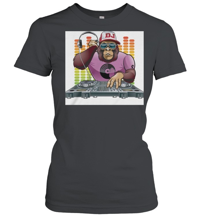 Bigfoot DJ shirt Classic Women's T-shirt