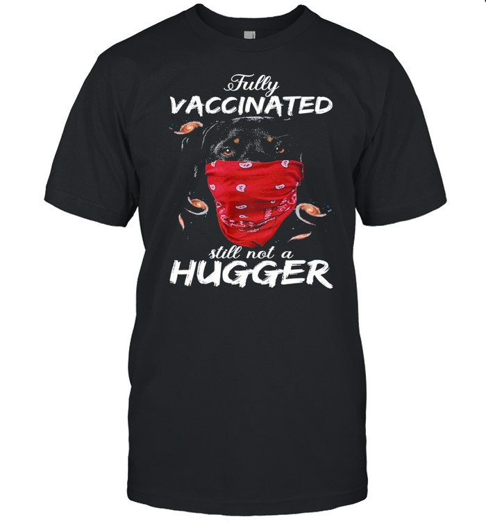 Dachshund face mask fully vaccinated still not a hugger shirt Classic Men's T-shirt