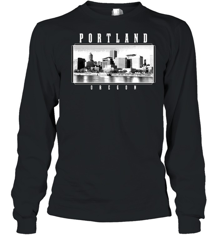 Portland Skyline Oregon Pride Vintage T-shirt Long Sleeved T-shirt
