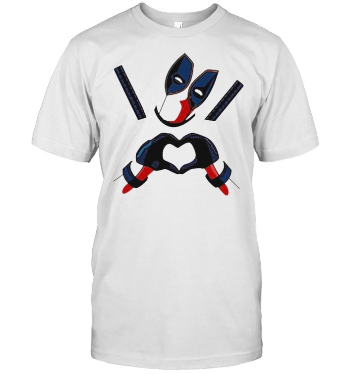Love heart deadpool shirt Classic Men's T-shirt