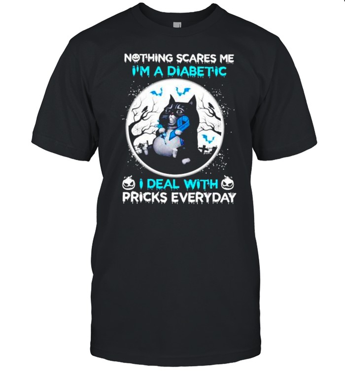 Cat nothing scares me I’m a diabetic I deal with pricks everyday shirt Classic Men's T-shirt