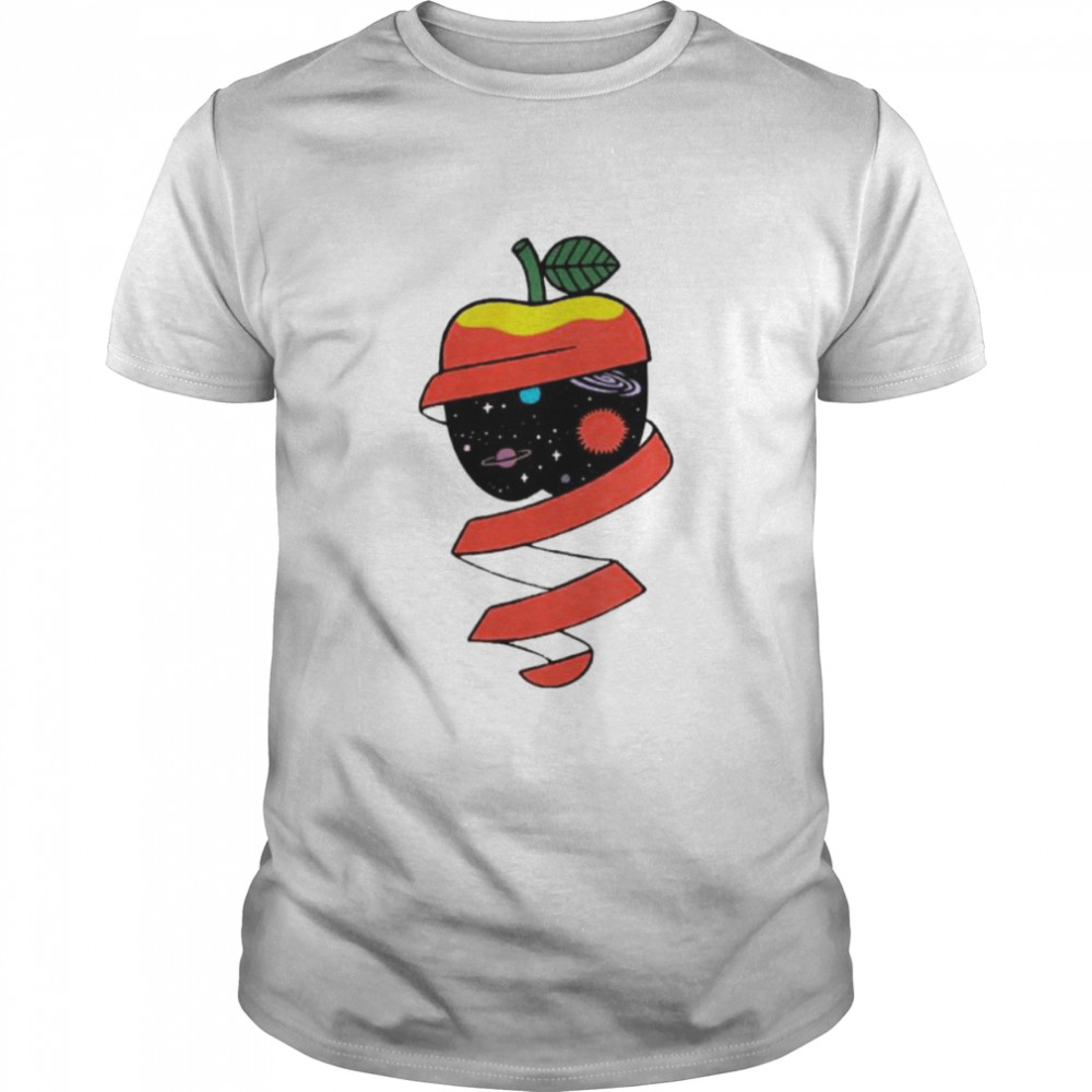 A beautiful healthy apple shirt Classic Men's T-shirt