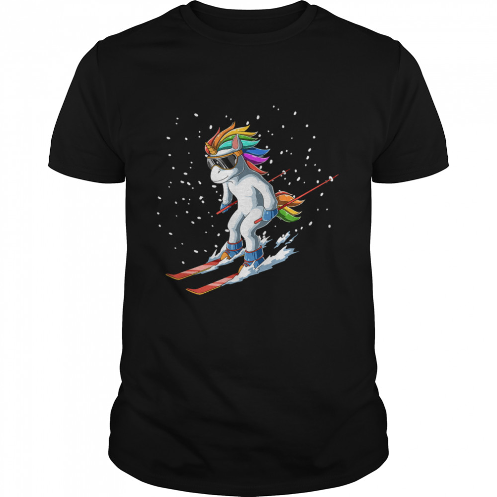 Best Unicorn on Ski T- Classic Men's T-shirt