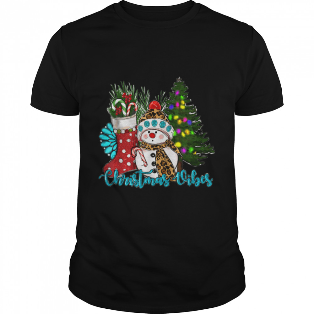 Christmas Vibes Snowman and socks and Tree Christmas T-Shirt B09JZJRF3N