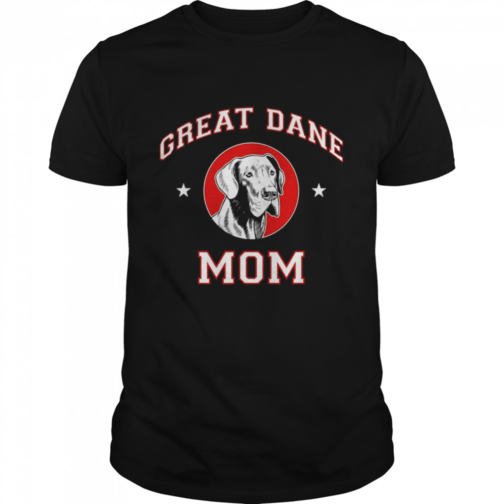 Great Dane Mom  Classic Men's T-shirt