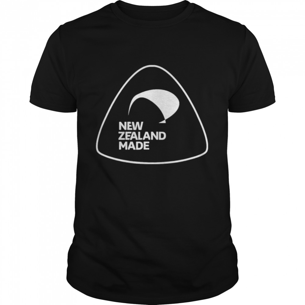 Made In New Zealand KIWI Rugby Cricket Netball sports fan  Classic Men's T-shirt