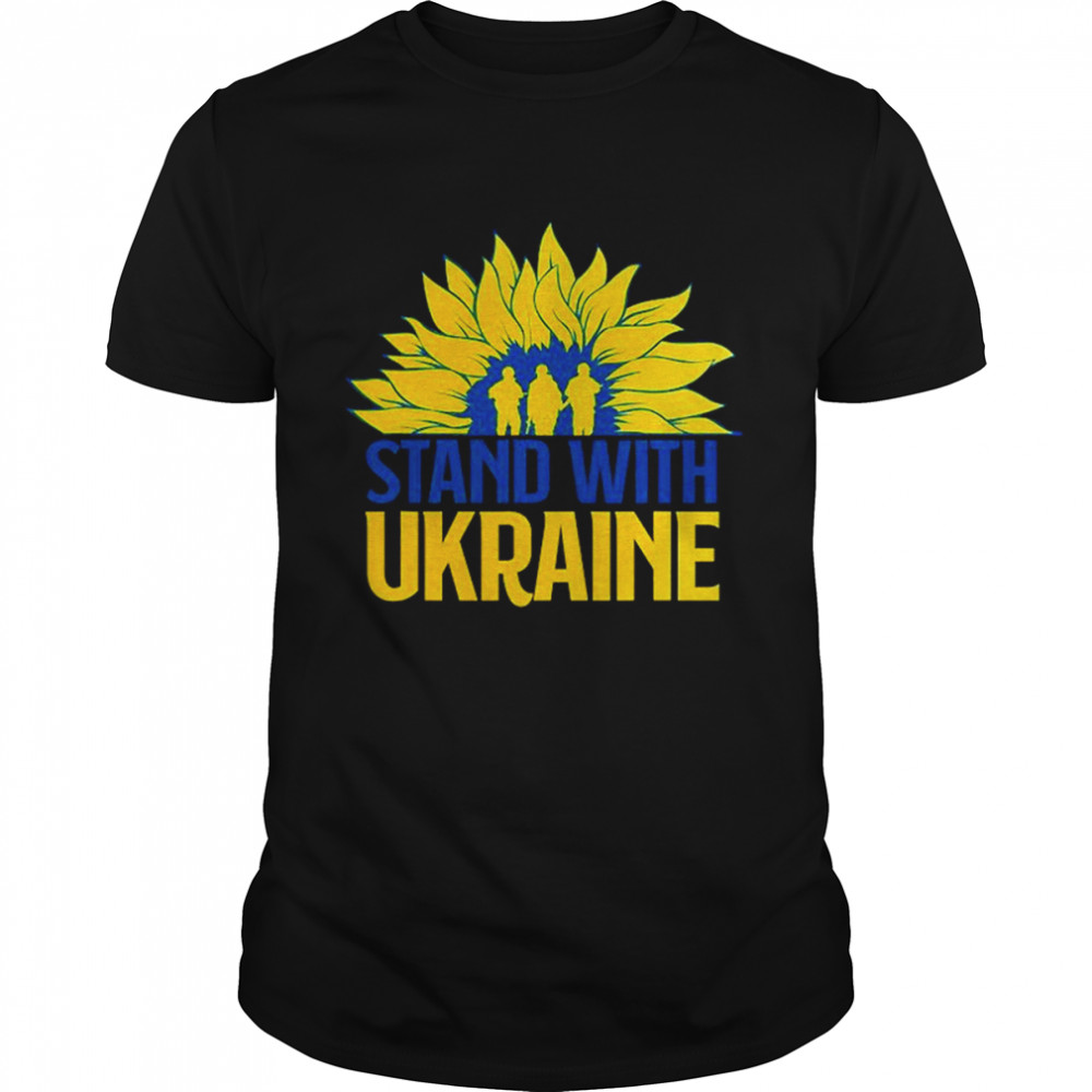 Stand With Ukraine Pray For Ukraine T- Classic Men's T-shirt