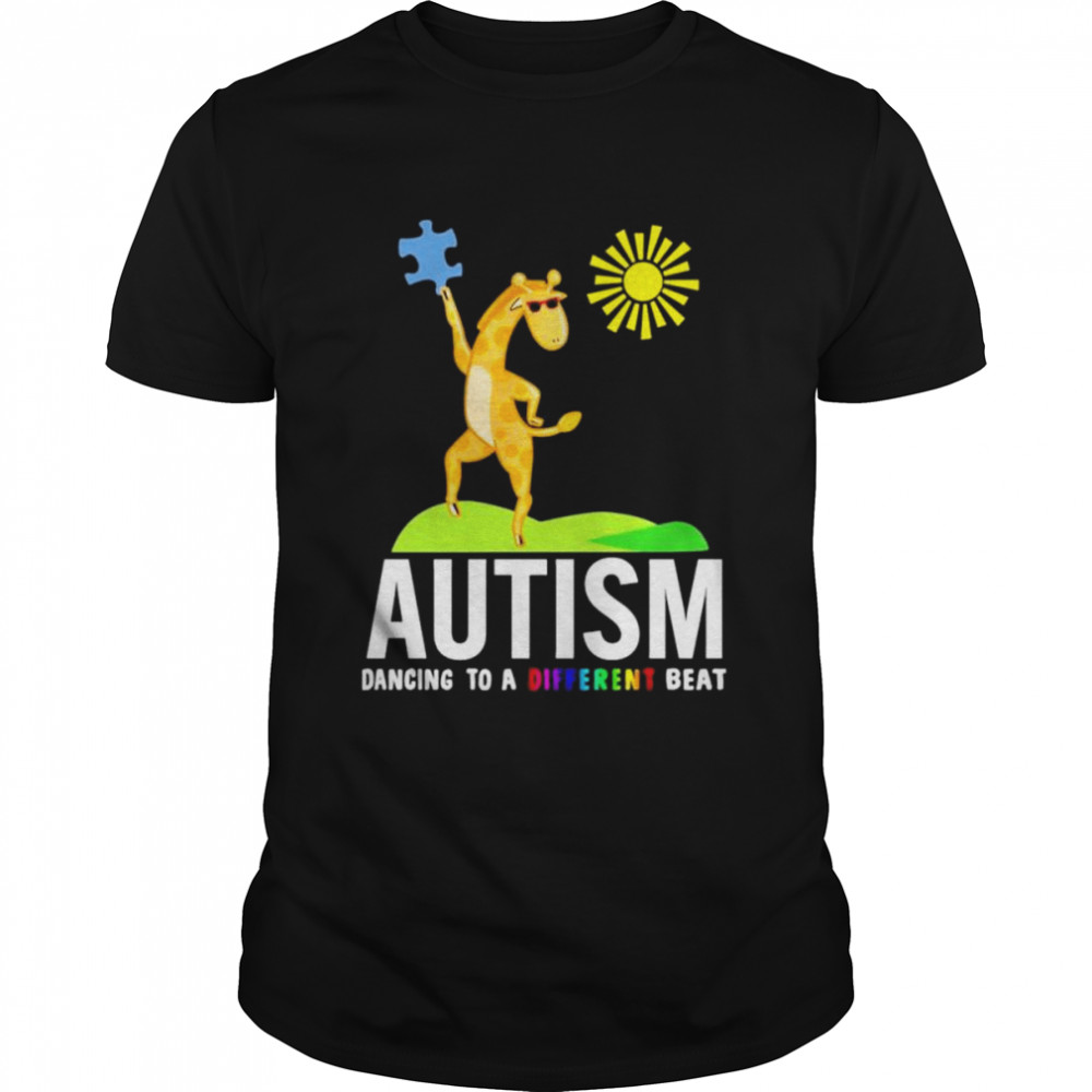 Autism dancing to a different beat giraffe shirt Classic Men's T-shirt